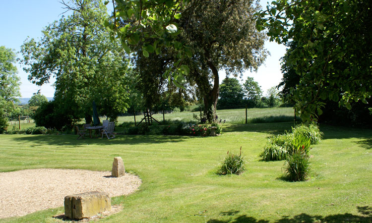 Haselor Farm Garden